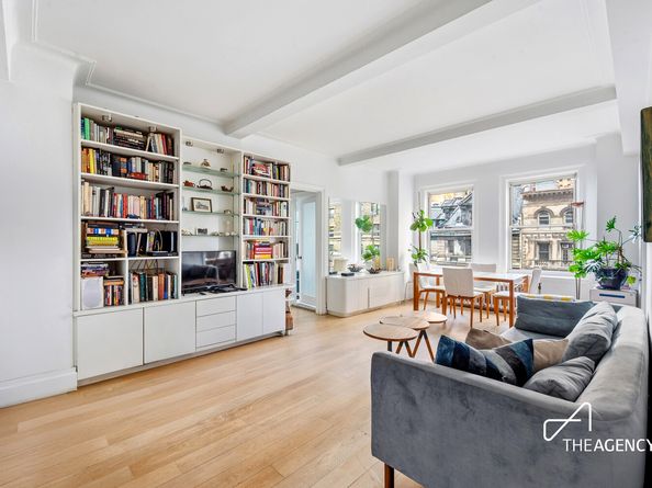 310 West 72nd Street 5F, New York NY 10023