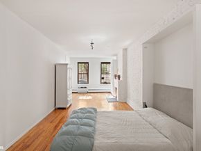 351 West 53rd Street 1W, New York NY 10019