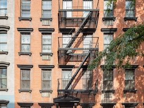 351 West 53rd Street 1W, New York NY 10019