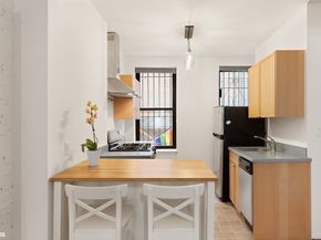 351 West 53rd Street 1W, New York NY 10019