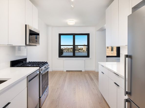 11 Riverside Drive 15HW, New York NY 10023