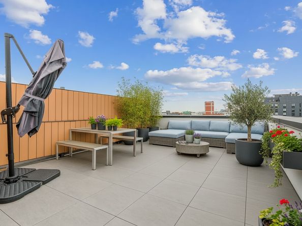 37-14 34th Street S3H, Queens NY 11106