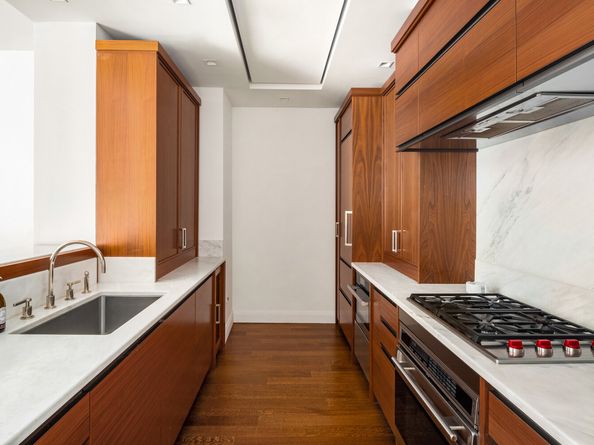 150 Charles Street 3FS, New York NY 10014