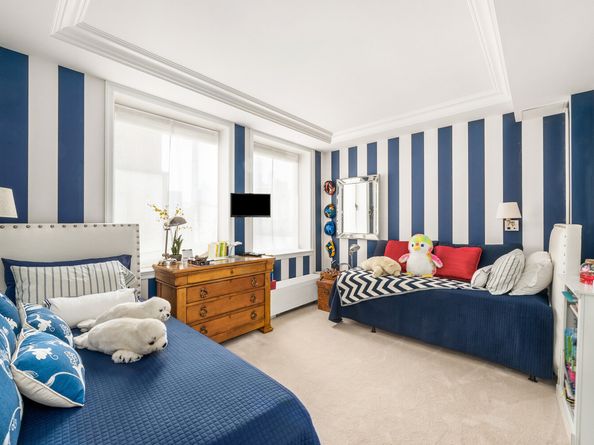 15 East 69th Street 16A, New York NY 10021