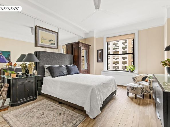 929 Park Avenue 8A, New York NY 10028