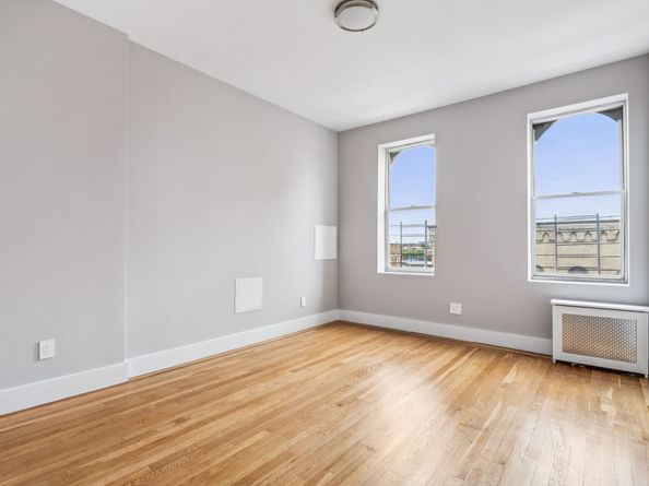 811 Walton Avenue F3, Bronx NY 10451