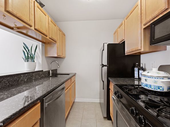350 West 14th Street 5A, New York NY 10014