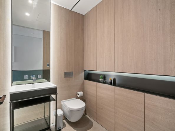 522 West 29th Street 5B, New York NY 10001