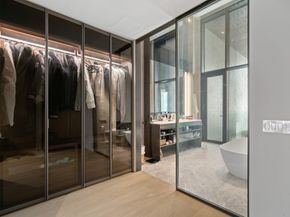 522 West 29th Street 5B, New York NY 10001