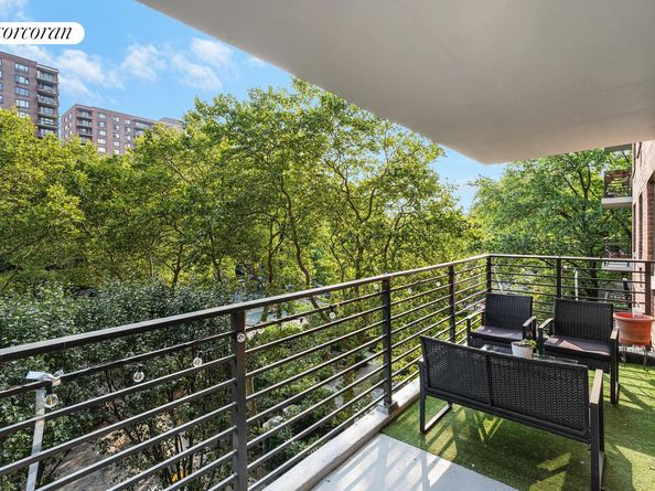 382 Central Park W 4B, New York NY 10025