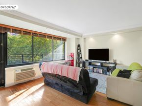 382 Central Park W 4B, New York NY 10025