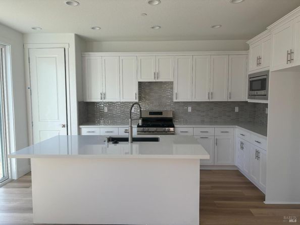 242 Echols Drive, Martinez CA 94553