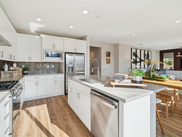 242 Echols Drive, Martinez CA 94553