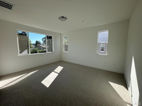 242 Echols Drive, Martinez CA 94553