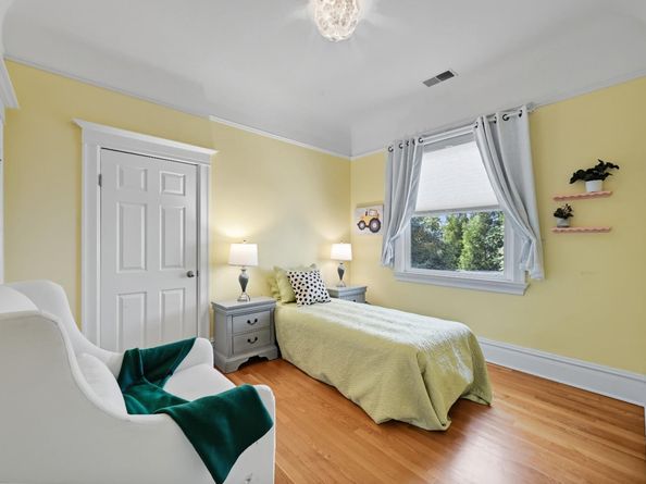 1117 Hearst Avenue, Berkeley CA 94702
