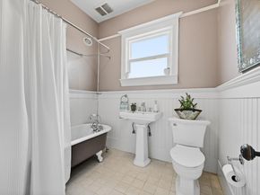 1117 Hearst Avenue, Berkeley CA 94702