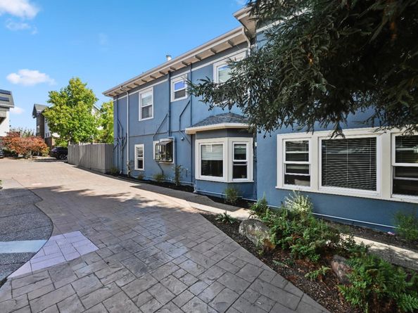 1117 Hearst Avenue, Berkeley CA 94702