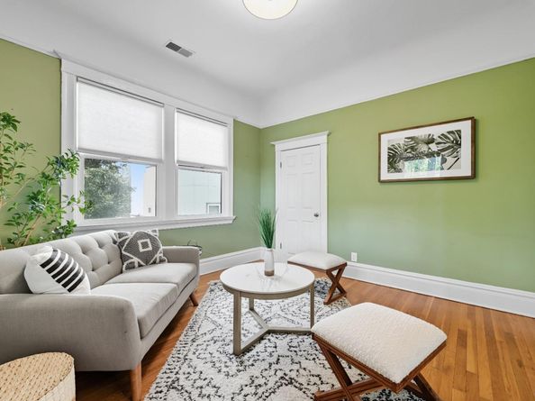 1117 Hearst Avenue, Berkeley CA 94702