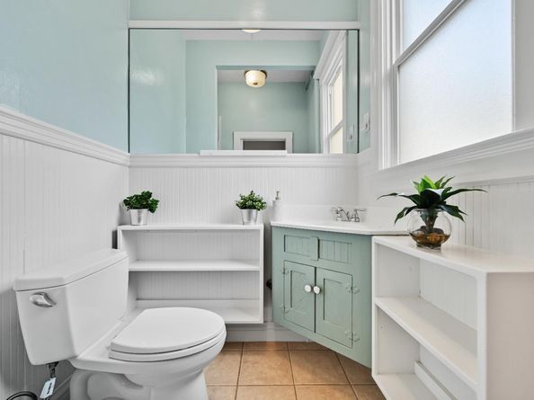 1117 Hearst Avenue, Berkeley CA 94702