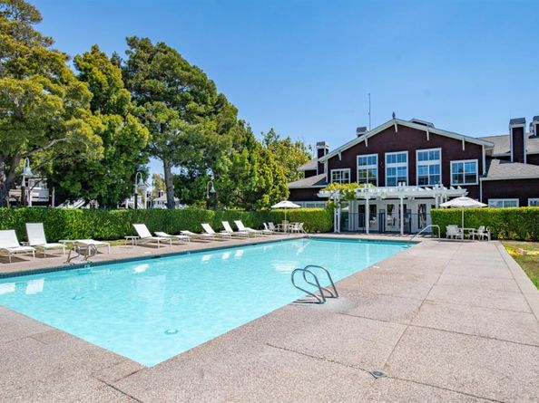209 E Bayside Court NE, Richmond CA 94804