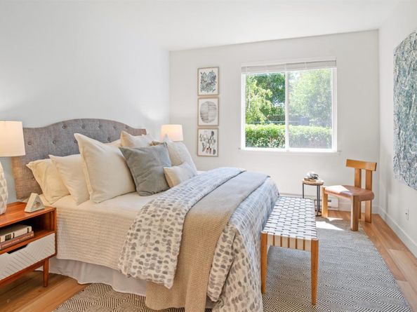 209 E Bayside Court NE, Richmond CA 94804