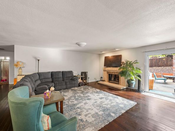 506 Midway Court, Martinez CA 94553