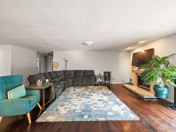 506 Midway Court, Martinez CA 94553