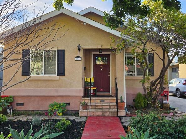 3030 Dohr Street, Berkeley CA 94702