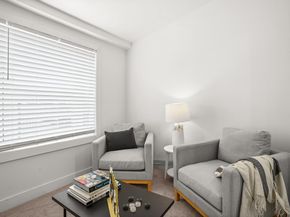 370 Clara Street, Oakland CA 94603