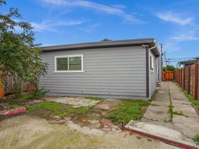 370 Clara Street, Oakland CA 94603
