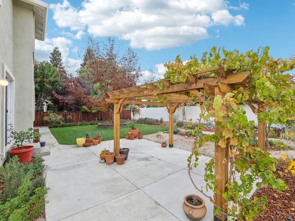 1767 Embassy Circle, Livermore CA 94550