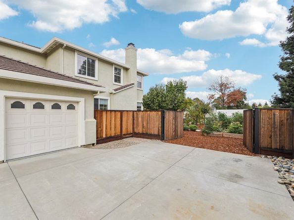 1767 Embassy Circle, Livermore CA 94550