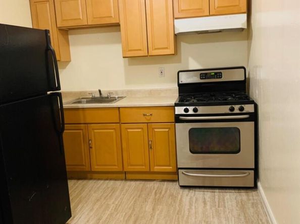 786 8th Street, Richmond CA 94801