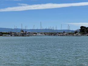 553 Kings Road, Alameda CA 94501