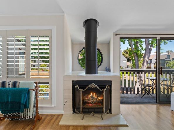 553 Kings Road, Alameda CA 94501