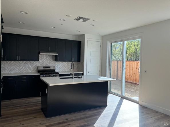 246 Echols Drive, Martinez CA 94553