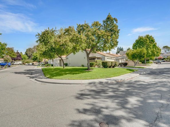 500 Tampico, Walnut Creek CA 94598