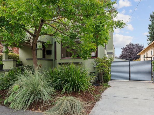 883 57th Street, Oakland CA 94608
