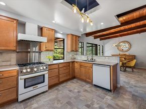 3990 Fairway Avenue, Oakland CA 94605