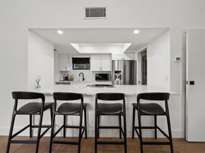 11863 Wimbledon Circle 512, Wellington FL 33414