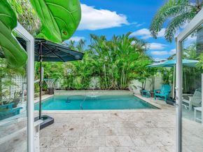 1251 NE 32nd St, Oakland Park FL 33334