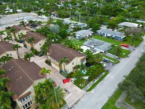 1251 NE 32nd St, Oakland Park FL 33334