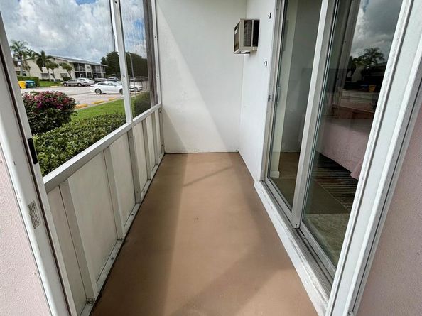 150 Easthampton G 150, West Palm Beach FL 33417