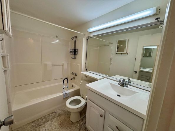 150 Easthampton G 150, West Palm Beach FL 33417