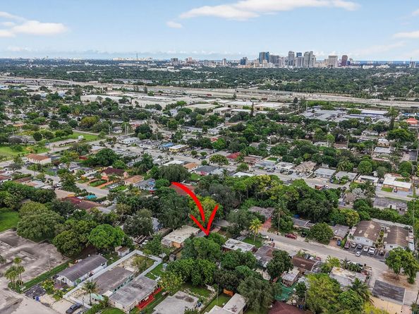 1141 SW 25th Ave, Fort Lauderdale FL 33312