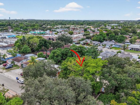 1141 SW 25th Ave, Fort Lauderdale FL 33312
