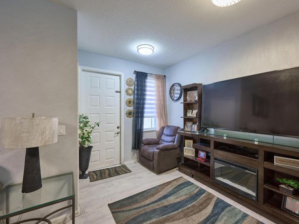 4750 NW 117th Avenue, Coral Springs FL 33076