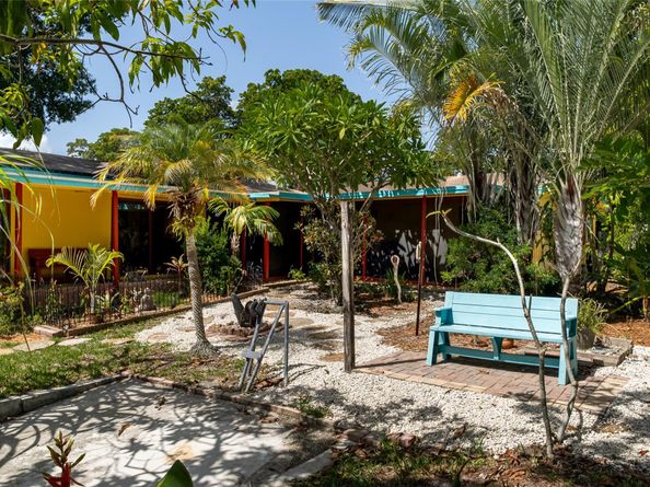 2048 SW 28th Terrace, Fort Lauderdale FL 33312