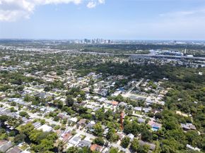 2048 SW 28th Terrace, Fort Lauderdale FL 33312