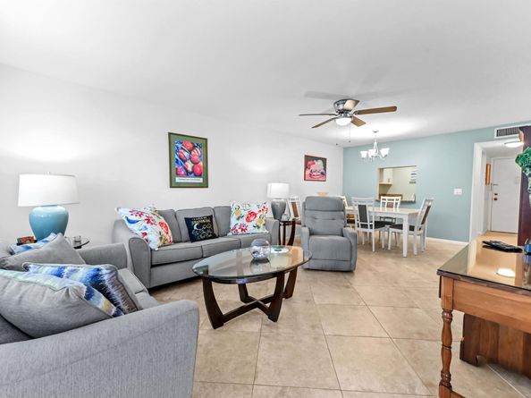 1516 S Lakeside Drive 110, Lake Worth Beach FL 33460